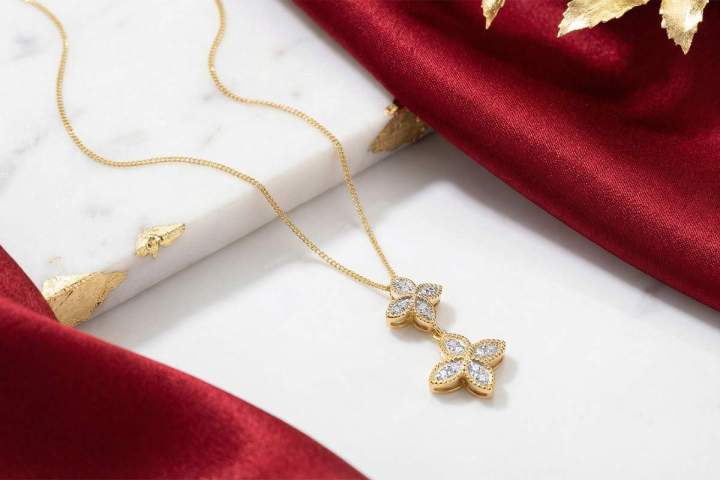 Fabrication sur mesure bijoux Versailles